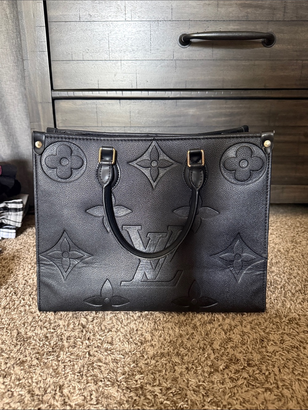Louis Vuitton On The Go MM Black Embossed Monogram Tote - Picture 2 of 5